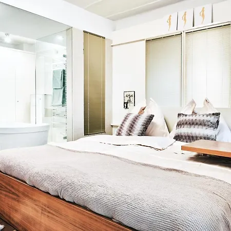 Apartment Kaiser - Centre Of *