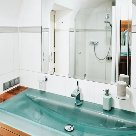 Apartment Kaiser - Centre Of *